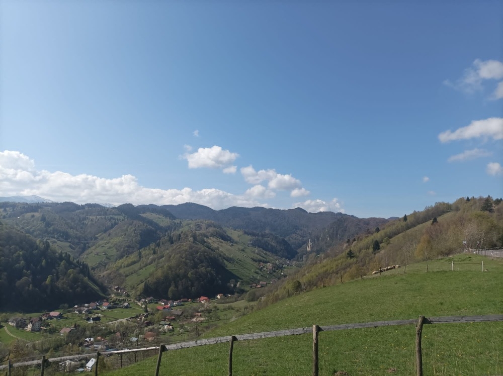 73372eb86af0 cc1d 466e 9cef 81f7a6b8d17d | SPOLEG: ERASMUS K1+ Terénní exkurze